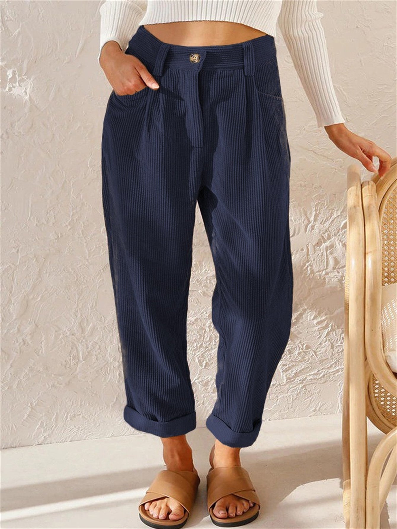 CD | Pantaloni corduroy cu picior drept pentru femei
