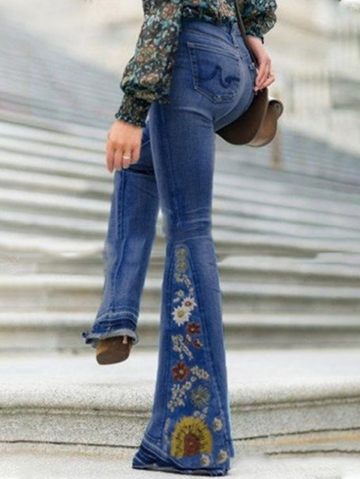 CD | Pantaloni casual și confortabili