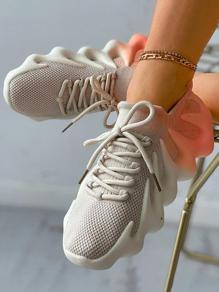 CD | Adidași eleganți și aerisiți