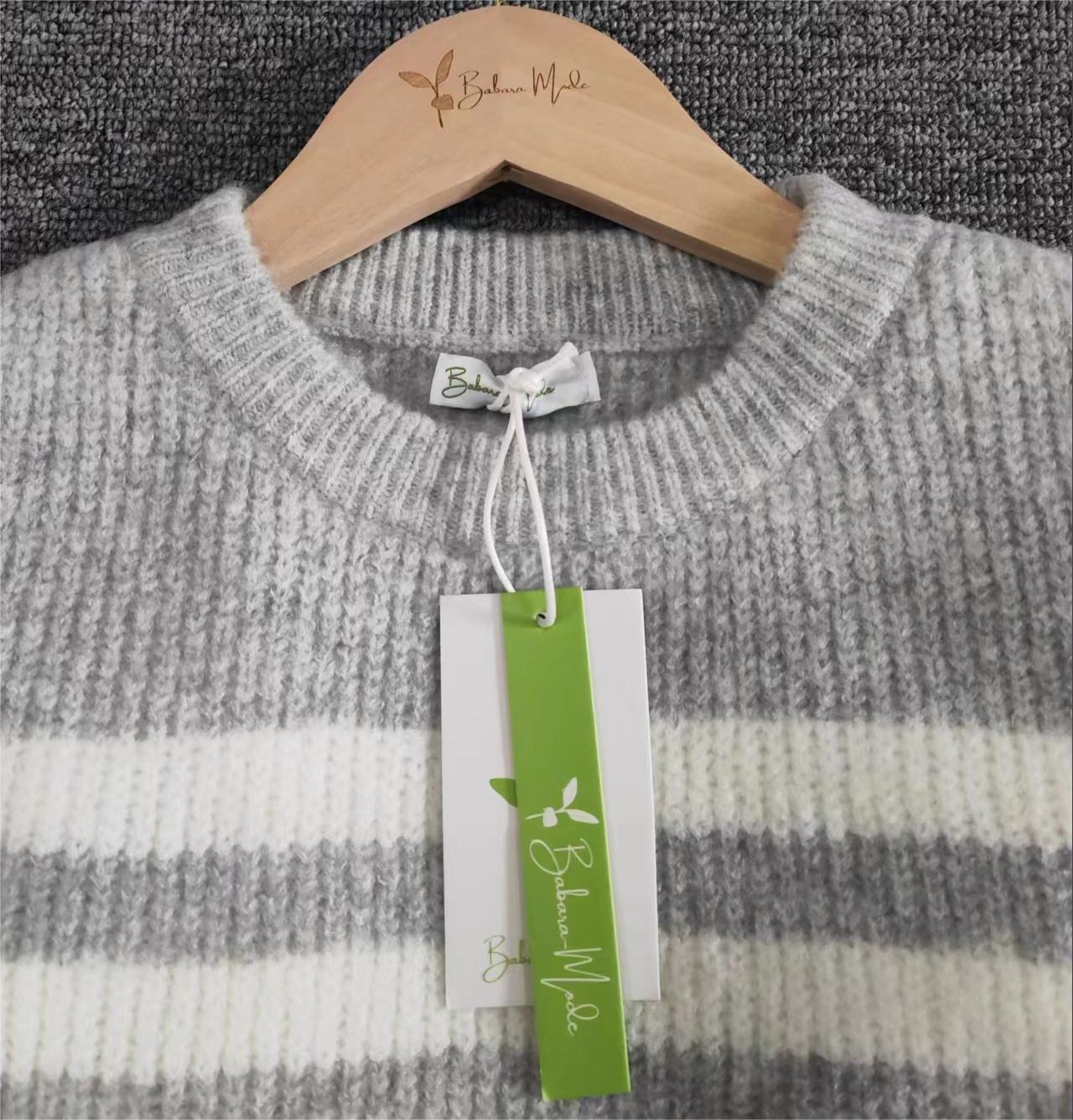 CD |Chic pulover cu mânecă lungă în dungi