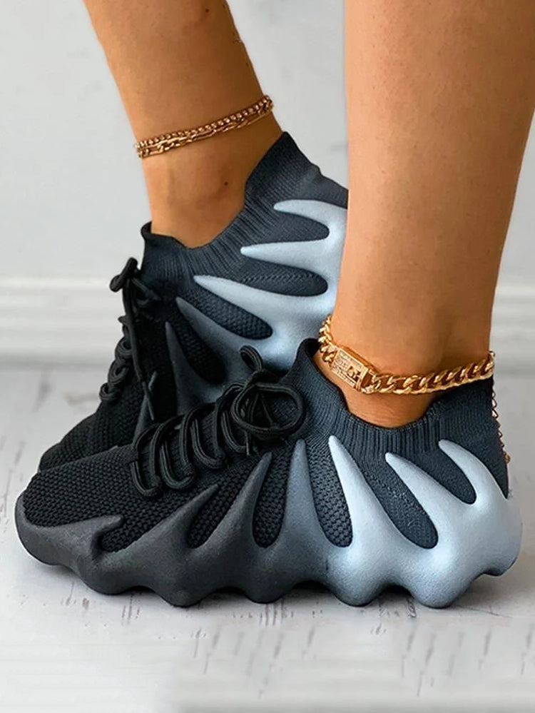 CD | Adidași eleganți și aerisiți