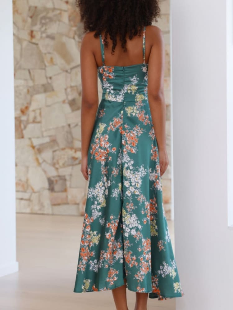 Timeless Vintage Style Dress