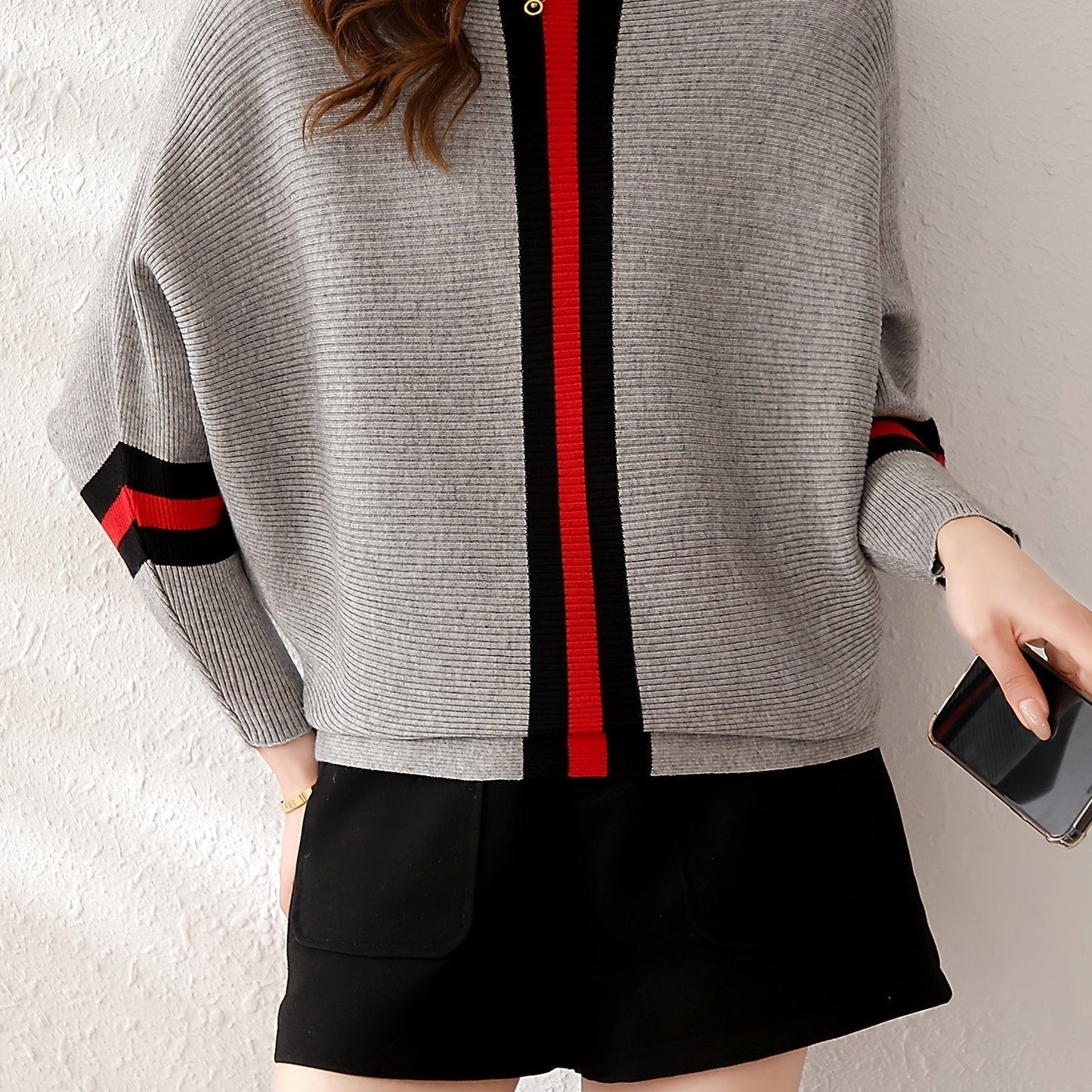 CD | Pulover casual și confortabil