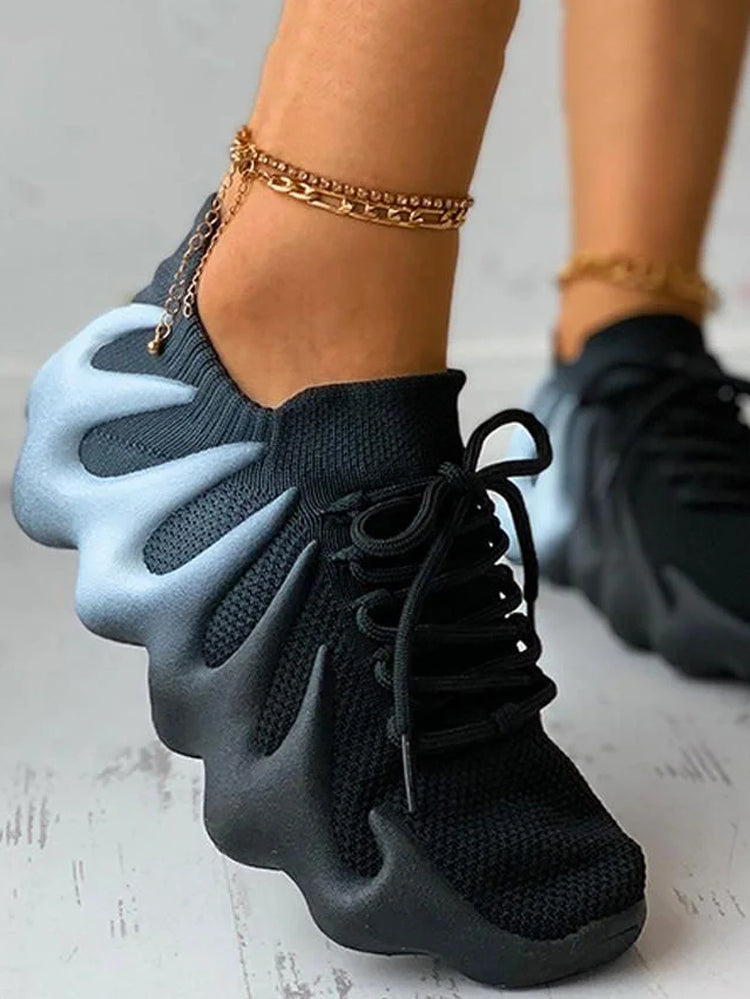 CD | Adidași eleganți și aerisiți