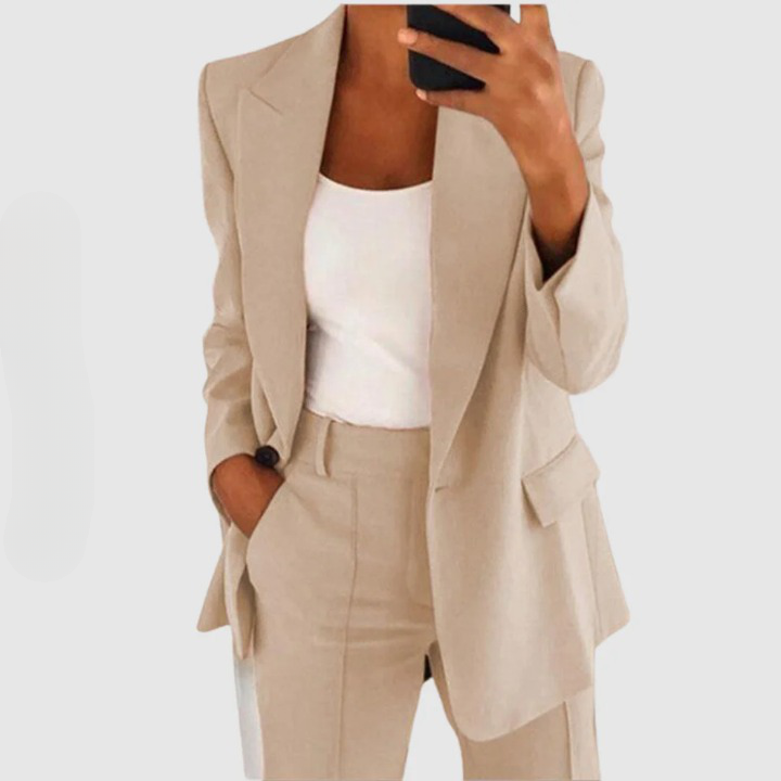 CD | Blazer setat pentru rafinament elegant