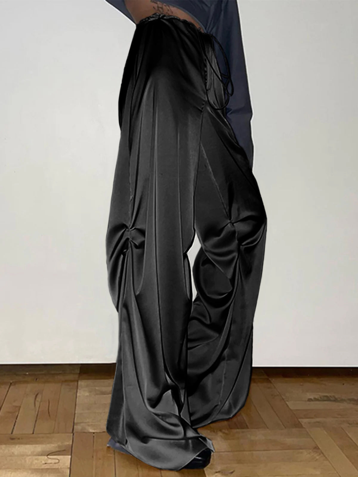 CD | Pantaloni largi din satin supradimensionat