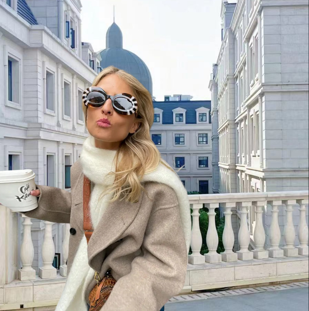 CD | Costum elegant cu două rânduri în stil retro