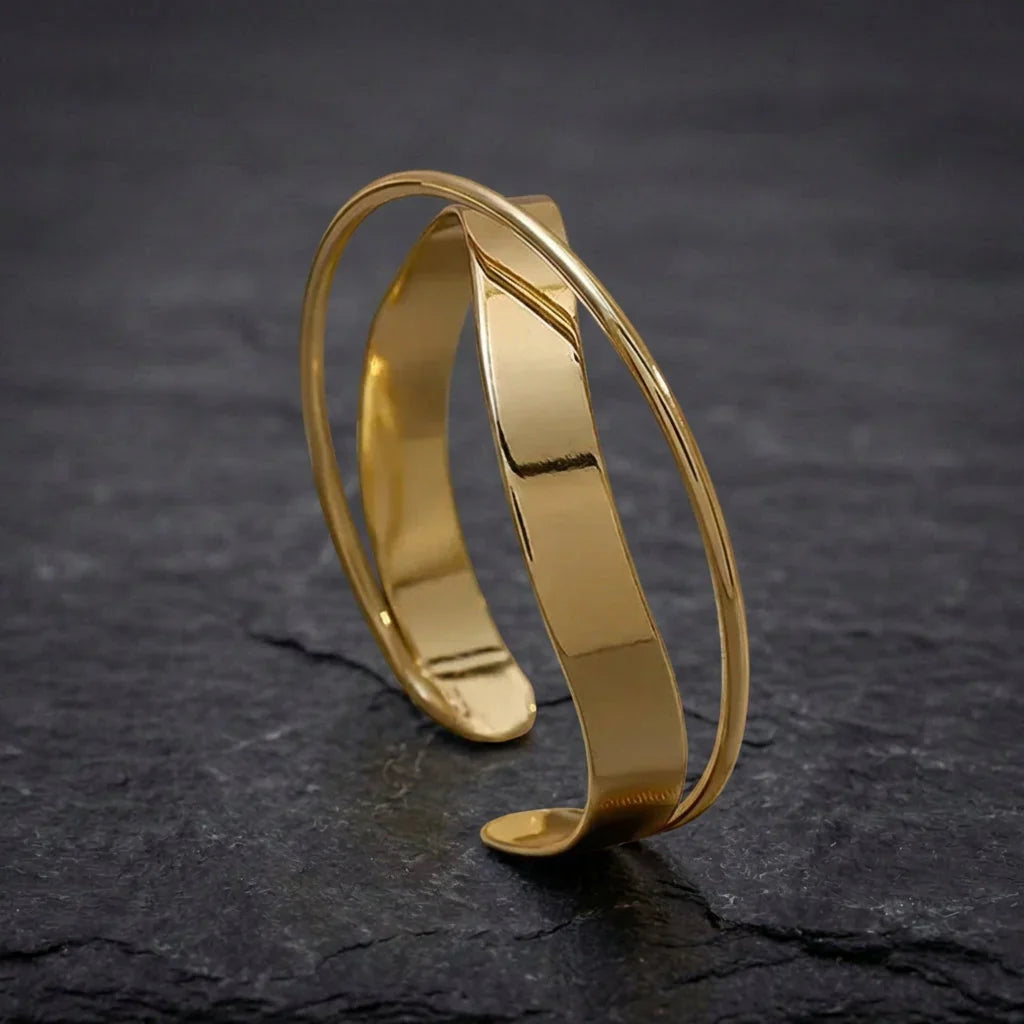 Classic Gold Bracelet