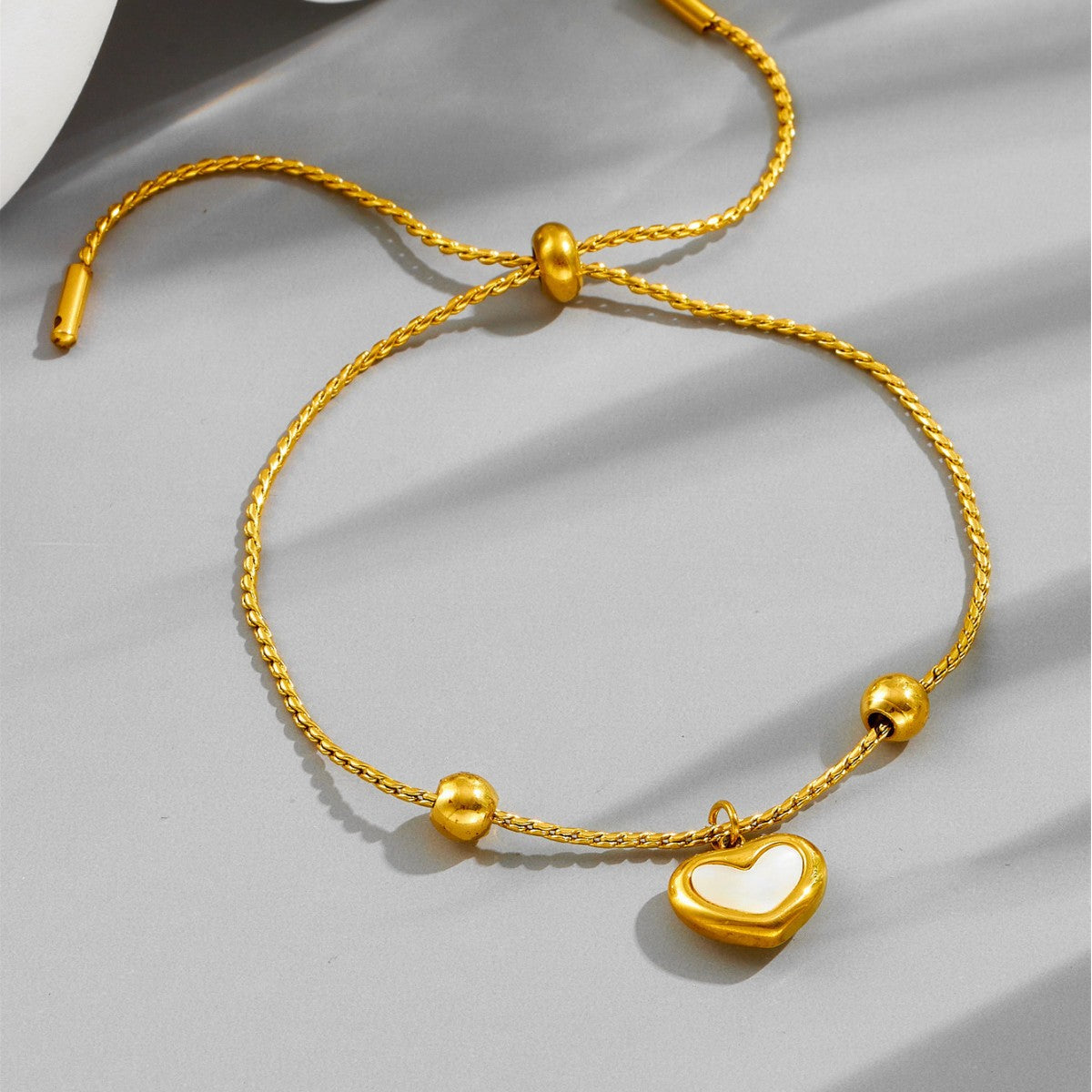 Classic Gold Heart Bracelet