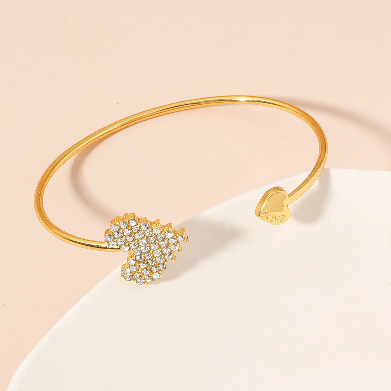Elegant Crystal Heart Bracelet