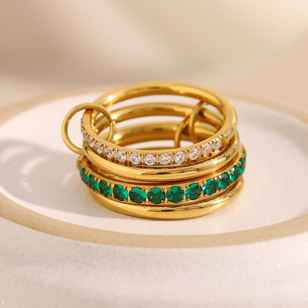 Elegant Emerald Gold Ring