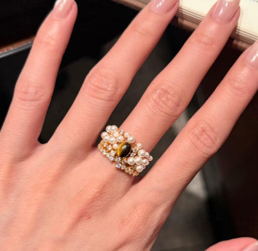 Elegant Tiger Eye & Pearl Cluster Ring