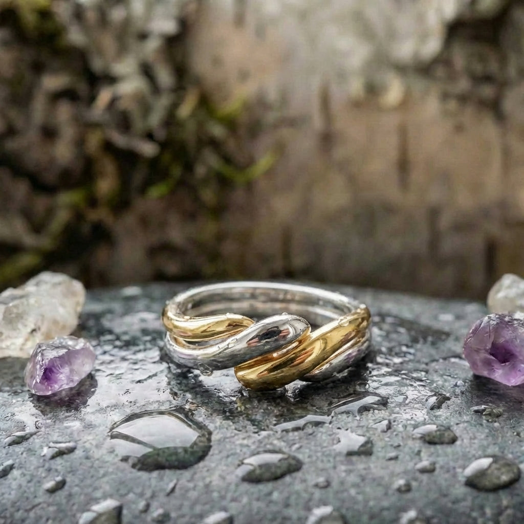 Elegant Two Tone Twist Ring