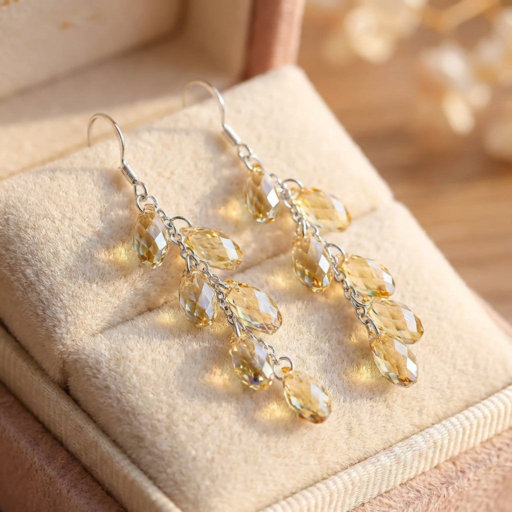 Vintage Dangling Crystals Earrings