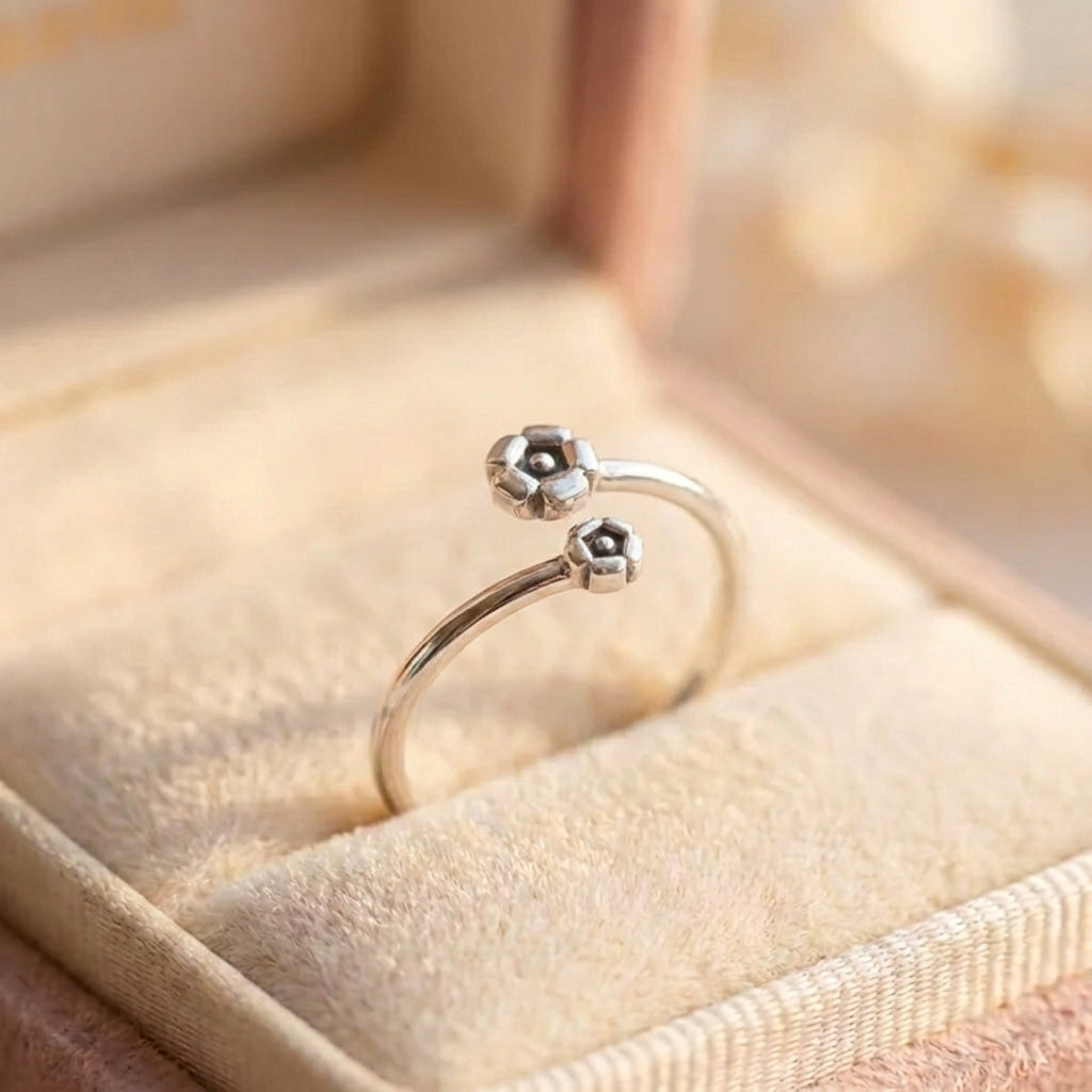 Vintage Flower Ring