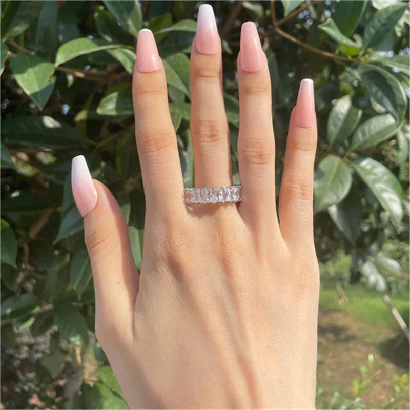 Luxury Zirconia Ring In Gold And Silver