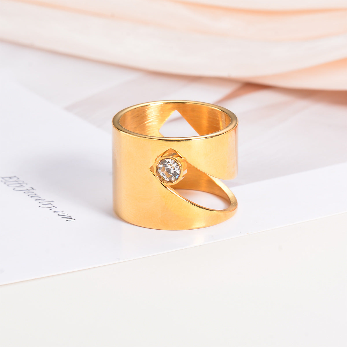 Modern Gold Crystal Ring