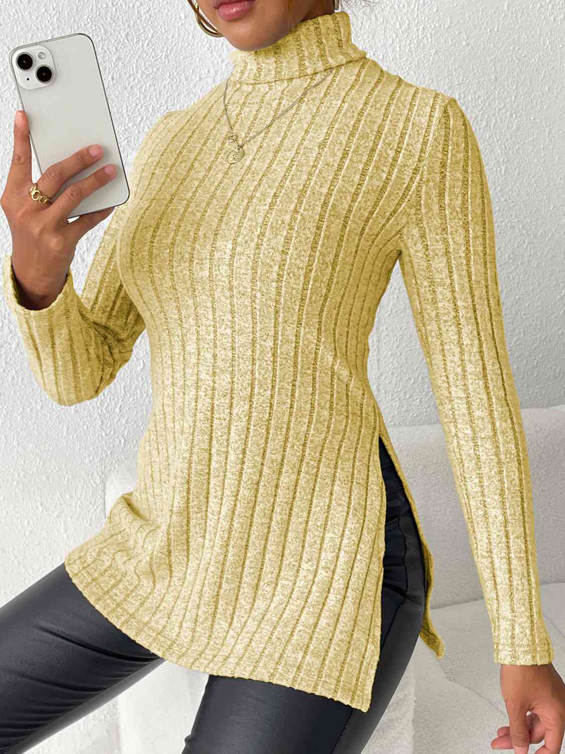 CD | Elegant și versatil tricou de iarnă