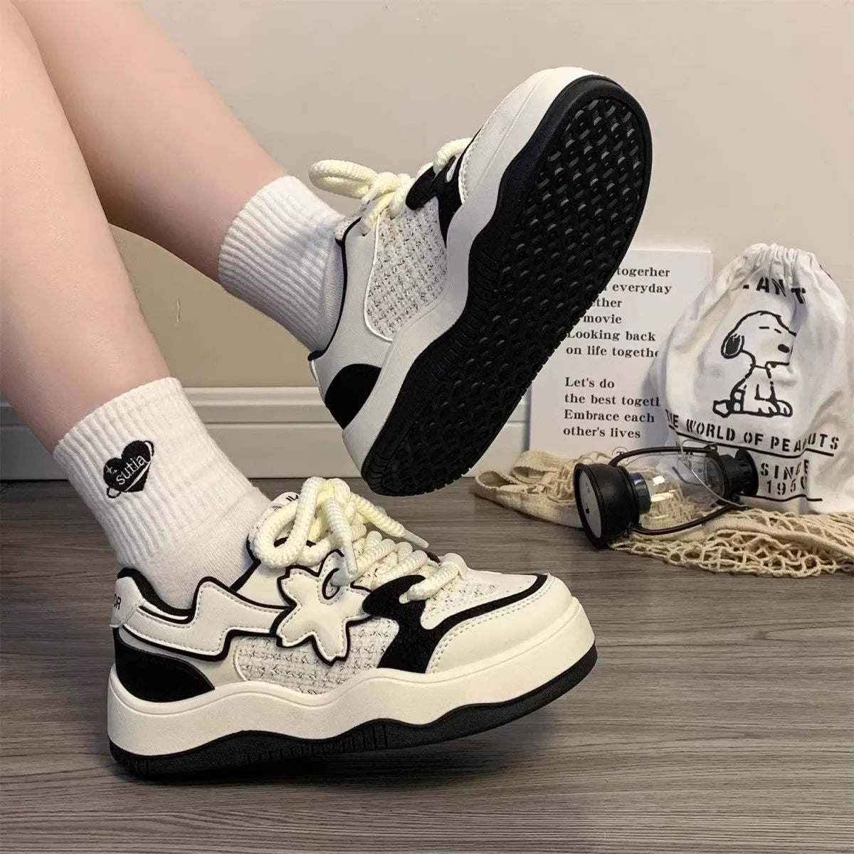 Ortopedice Adidași de susținere și trendy