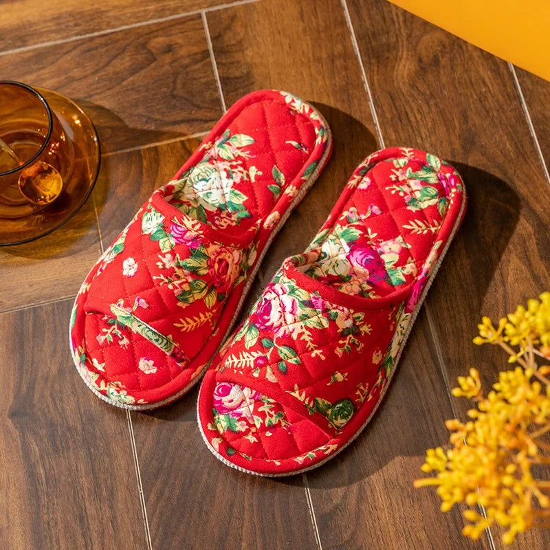 Ortopedice Papuci la modă și de susținere