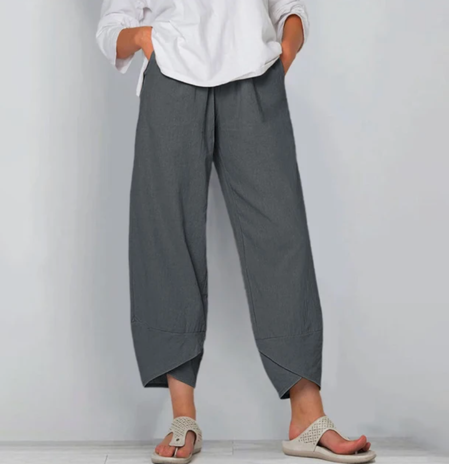 CD | Pantaloni drepți eleganți pentru femei
