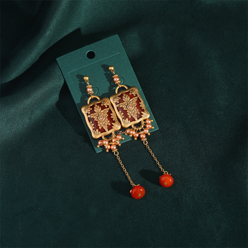 Vintage Floral Drop Earrings