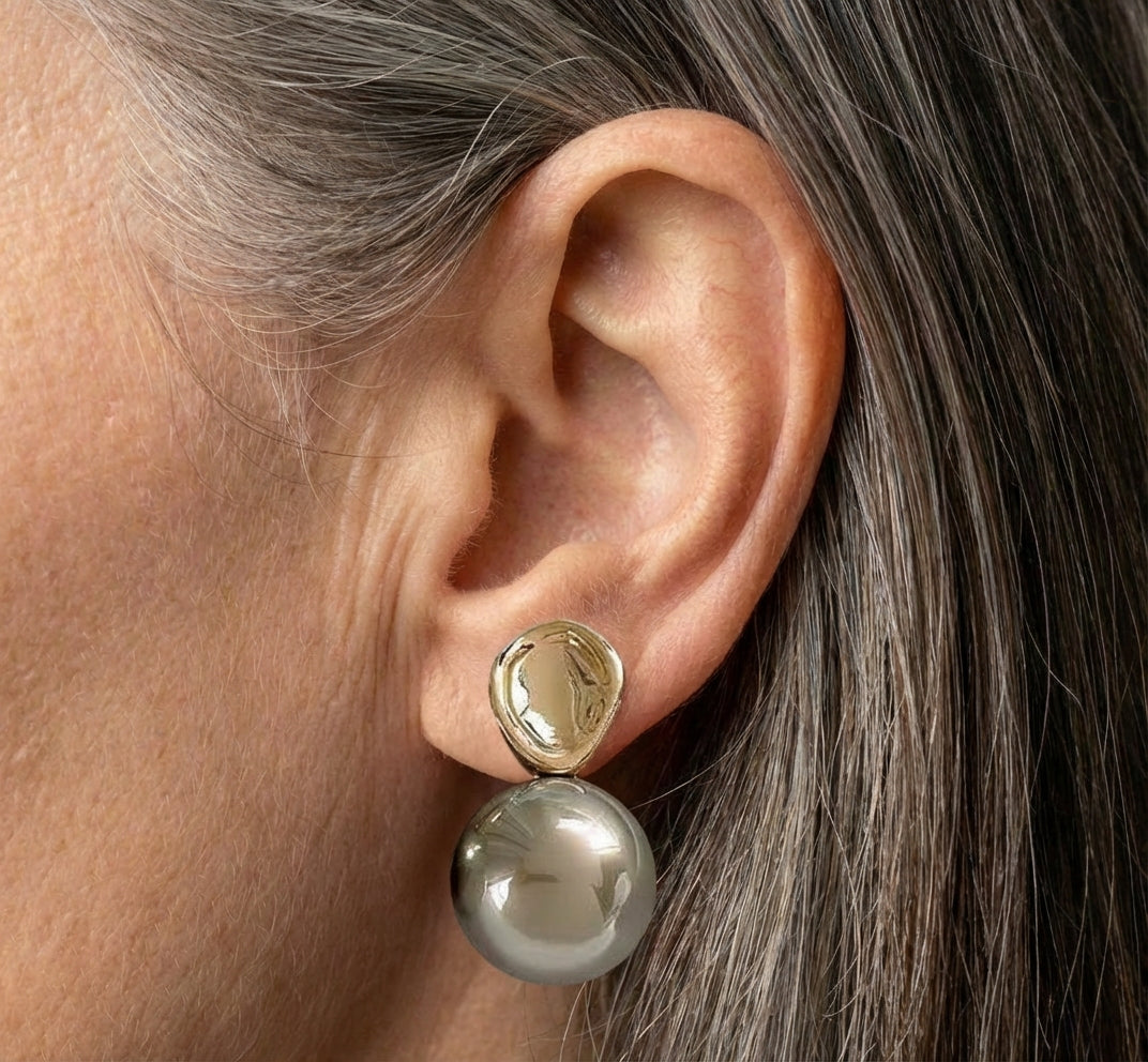 Vintage Grey Pearl Earrings