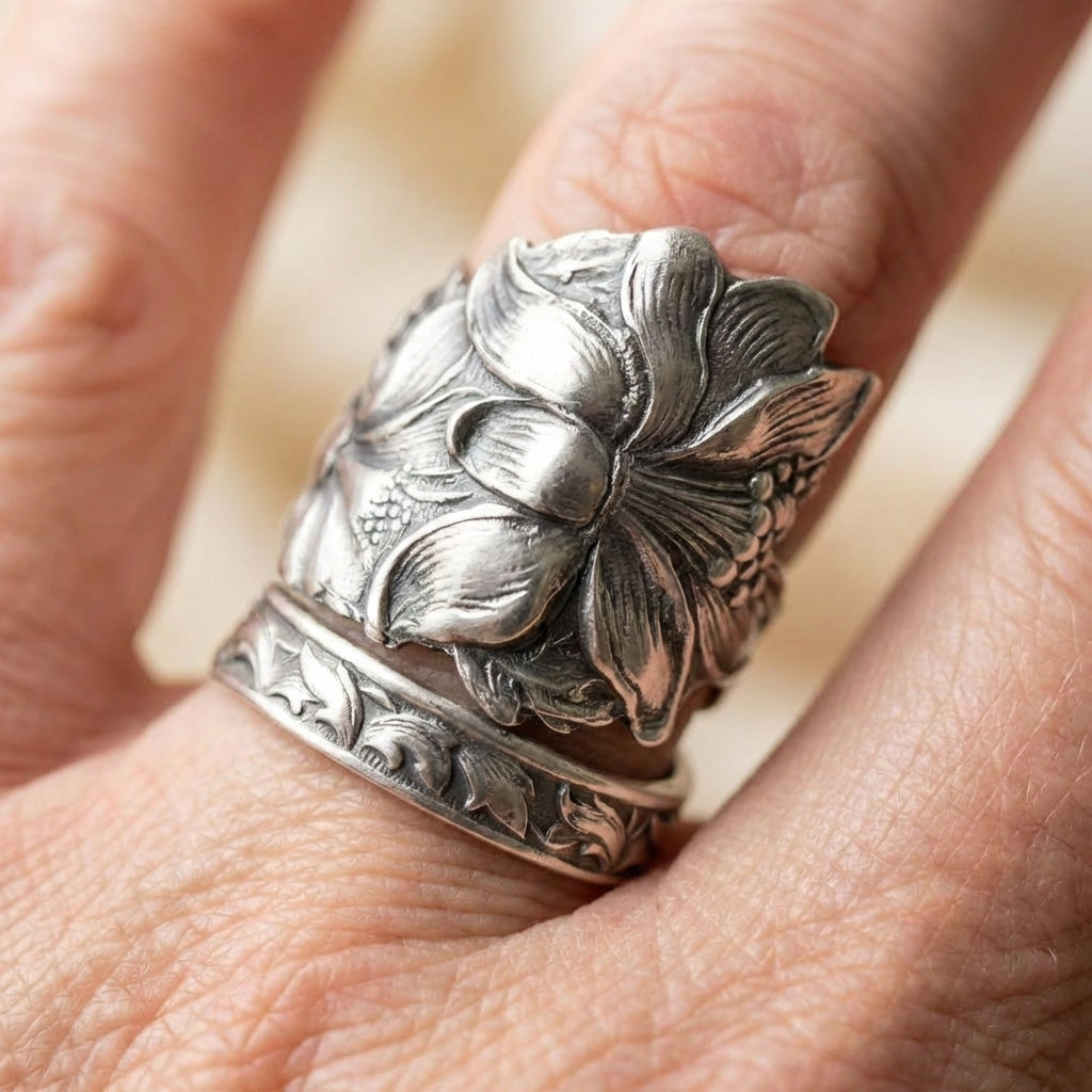 Lily Flower Ring