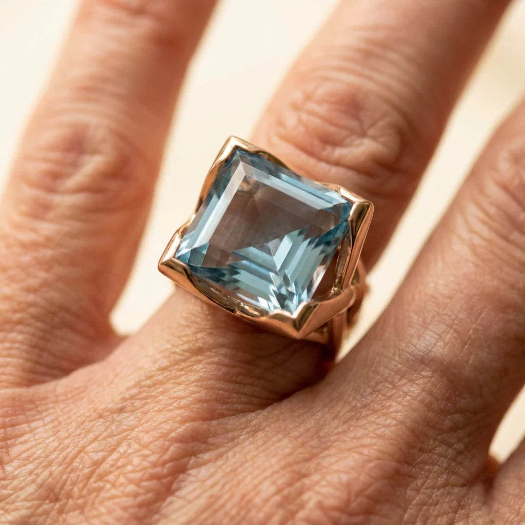 Vintage Rose Gold Zirconia Ring