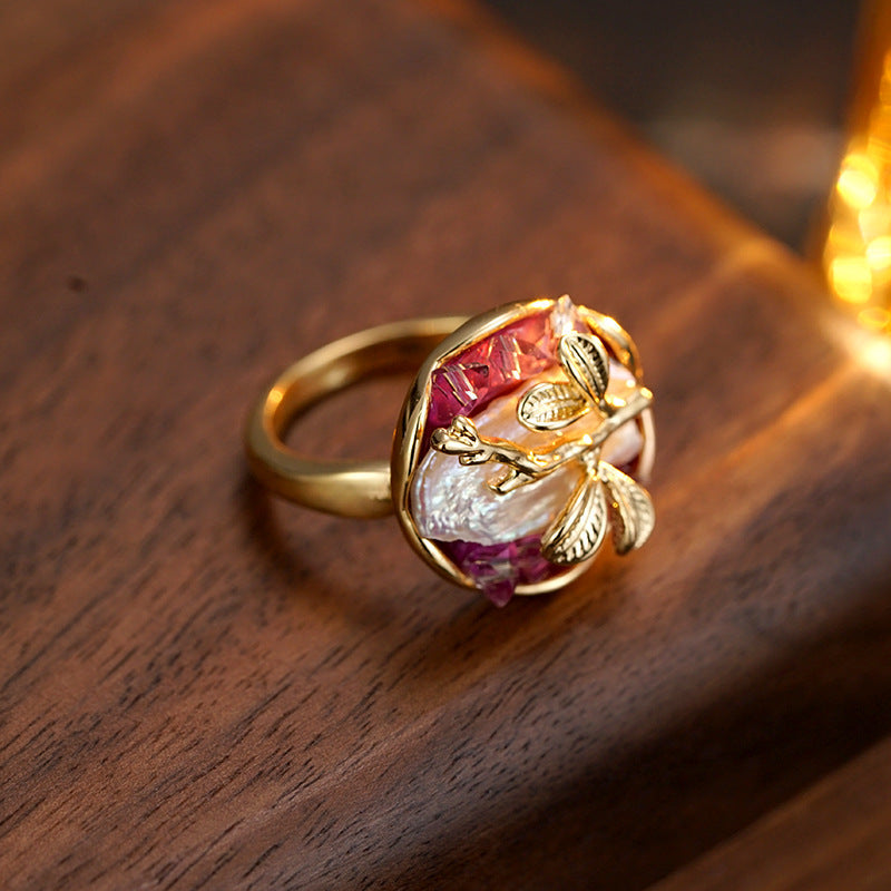 Vintage Ruby Gold Ring