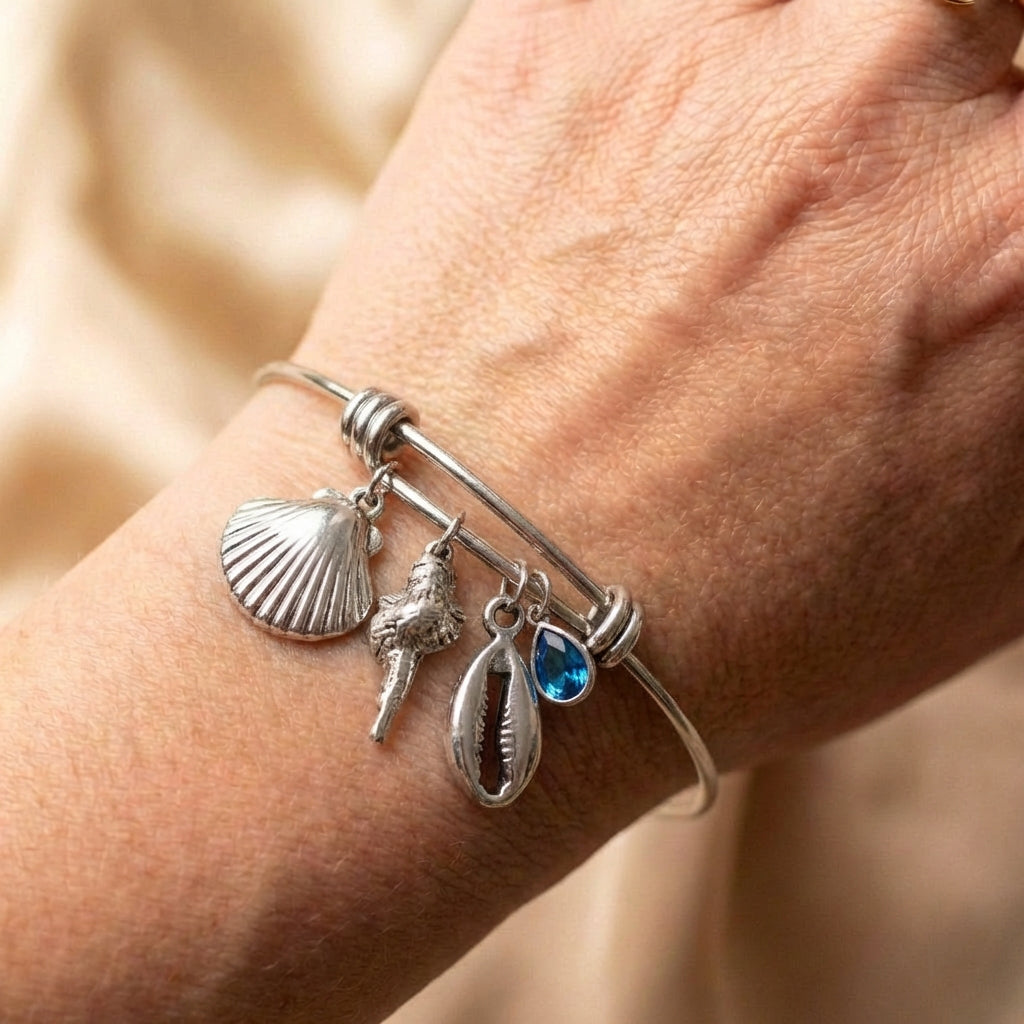 Vintage Shell Charm Adjustable Silver Bracelet