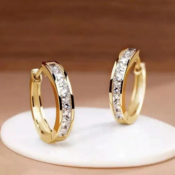 1+1 Offer: Gold and Crystal Earrings + Bracelet With Zirconias in Gold