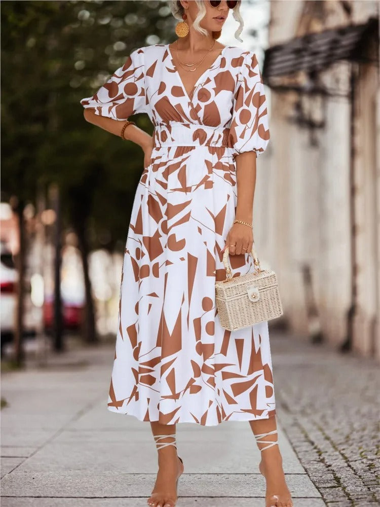 CD | Rochie maxi cu decolteu floral în V