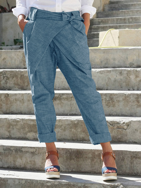 CD | Pantaloni eleganți și la modă