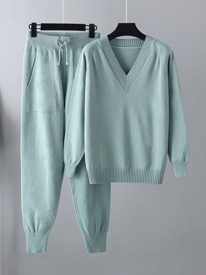 Elegantly Designed Pullover