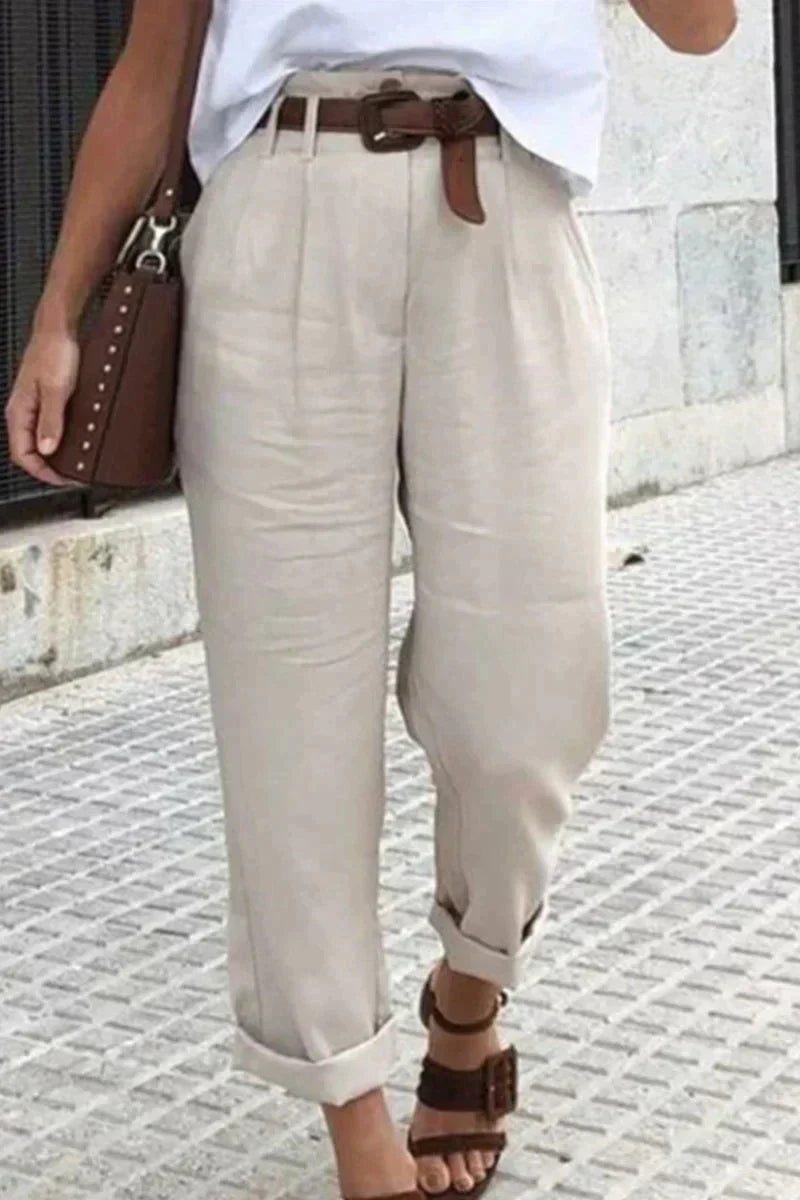 CD | Pantaloni stilați și eleganți
