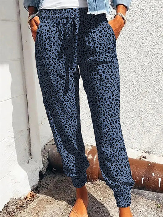 CD | Pantaloni cu imprimeu leopard pentru femei