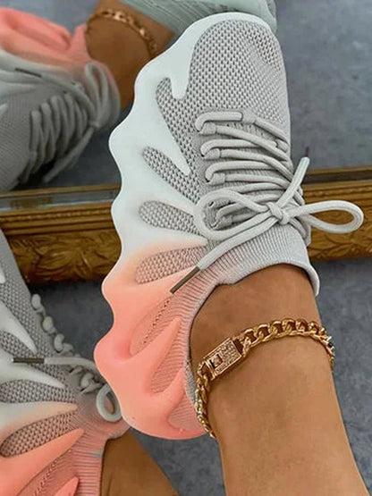 CD | Adidași eleganți și aerisiți