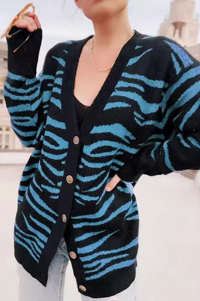Gracefully Designed Cardigan