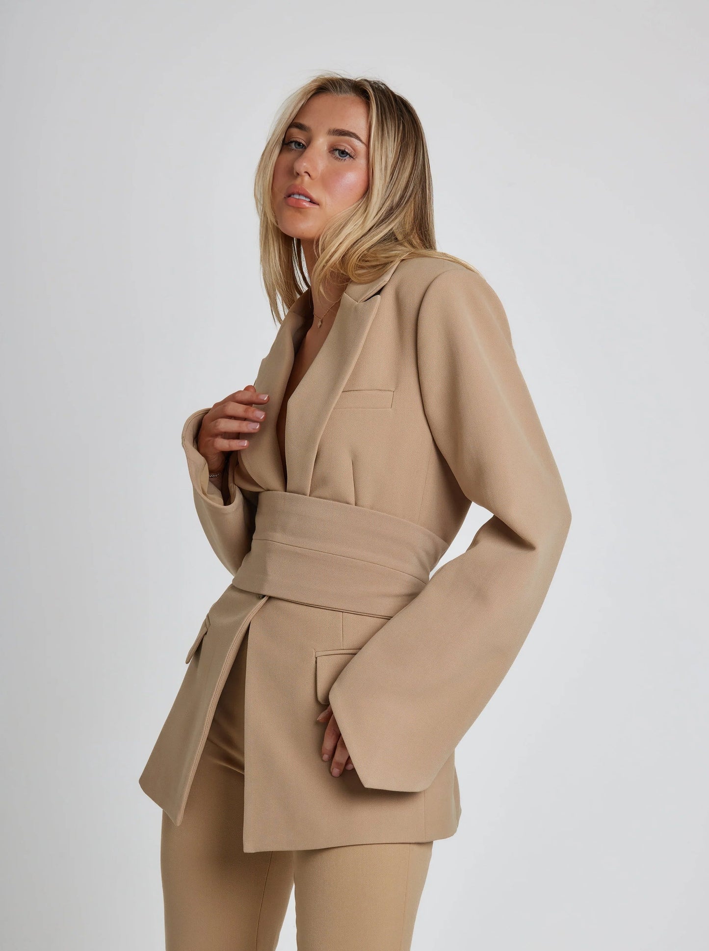 CD | Blazer cu picioare