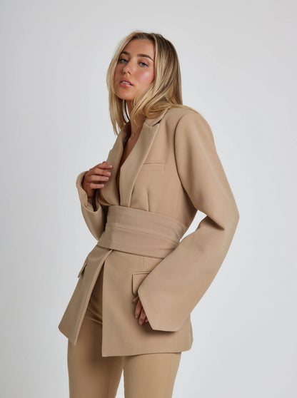 CD | Blazer cu picioare