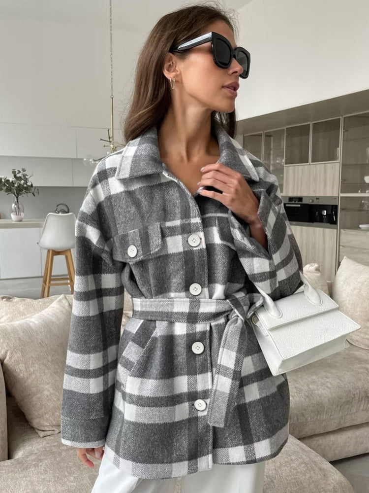 Timeless Vintage Style Shirt