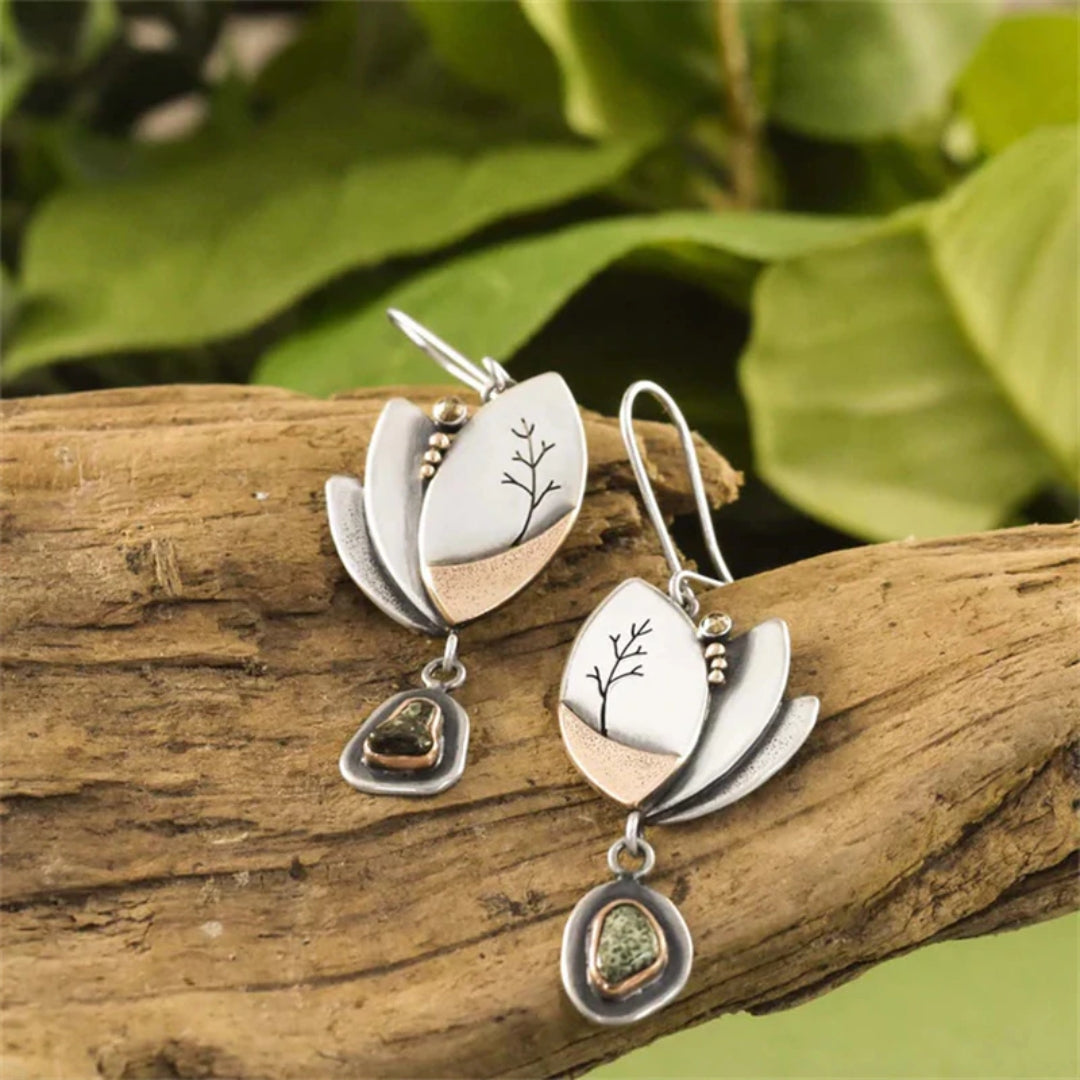 Vintage Nature Earrings In Silver