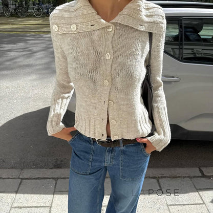 Elegantly Styled Sweater for Everyday Wear