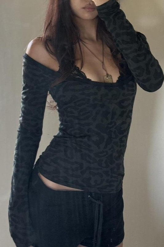 Timeless Vintage Style Blouse