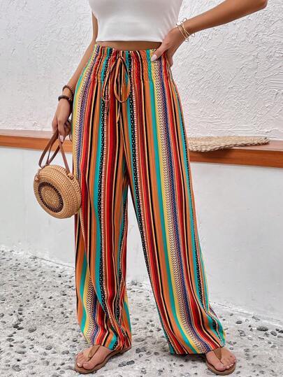 CD | Pantaloni trendy și eleganți
