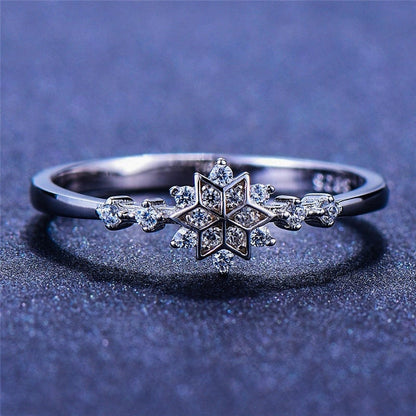 Snowflake Ring In Sterling Silver 925