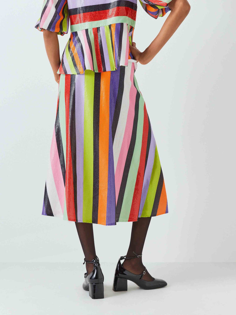 Elegantly Designed Cardigan