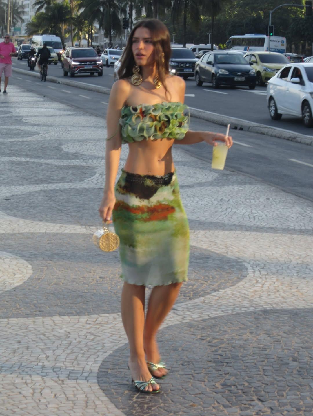 Elegantly Designed Top