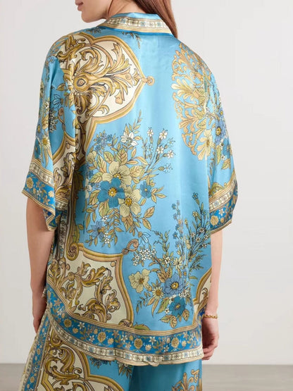 Timeless Vintage Style Garment